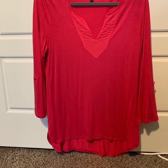 Pink top - Picture 2 of 4